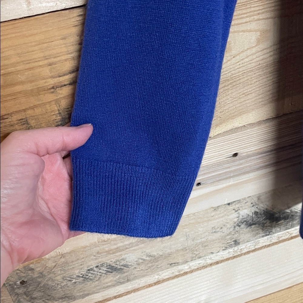 Basic Editions Size Medium Royal Blue Crewneck So… - image 4